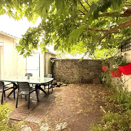 L'octroi-maison Au Calme Avec Jardin *